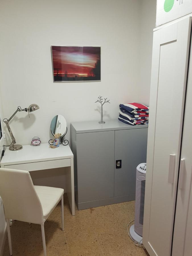 Tulstig Delmar Apartment Vilanova i la Geltru Bagian luar foto